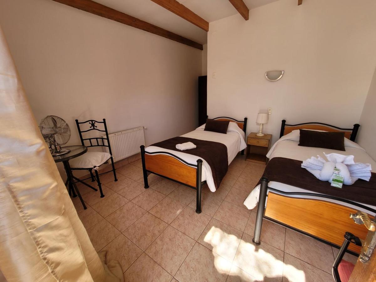 Hostal Katarpe San Pedro de Atacama Bagian luar foto