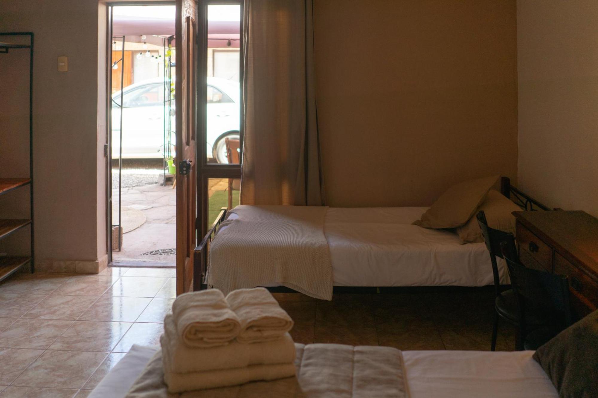Hostal Katarpe San Pedro de Atacama Ruang foto