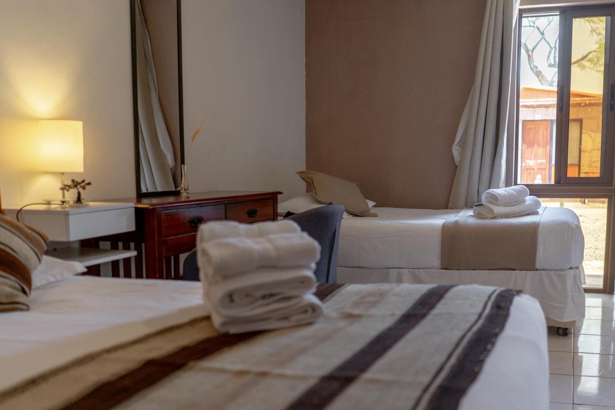 Hostal Katarpe San Pedro de Atacama Bagian luar foto